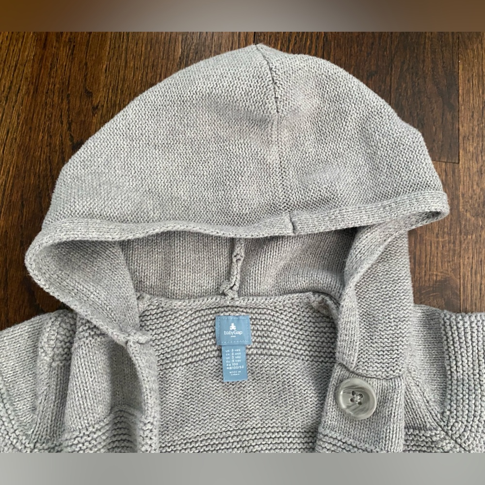 Baby GAP- 100% cotton Hooded Knit Cardigan Light Gray pockets button front 3yrs - Picture 4 of 12